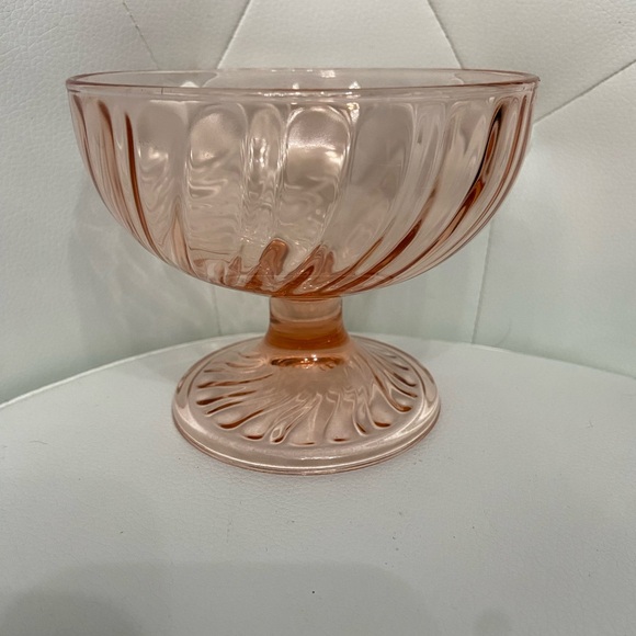 Vtg CRISTAL d'ARQUES Durand Pink Rosaline Swirl Footed Dessert Ice Cream Bowl - Picture 5 of 11